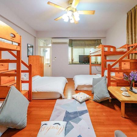 Wind Blown Homestay 花蓮市 エクステリア 写真