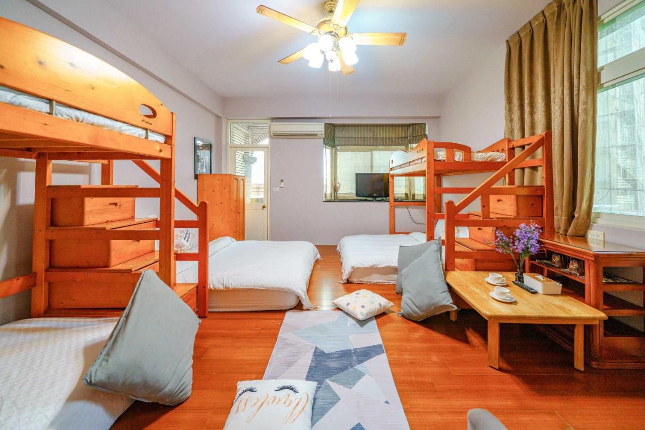 Wind Blown Homestay 花蓮市 エクステリア 写真