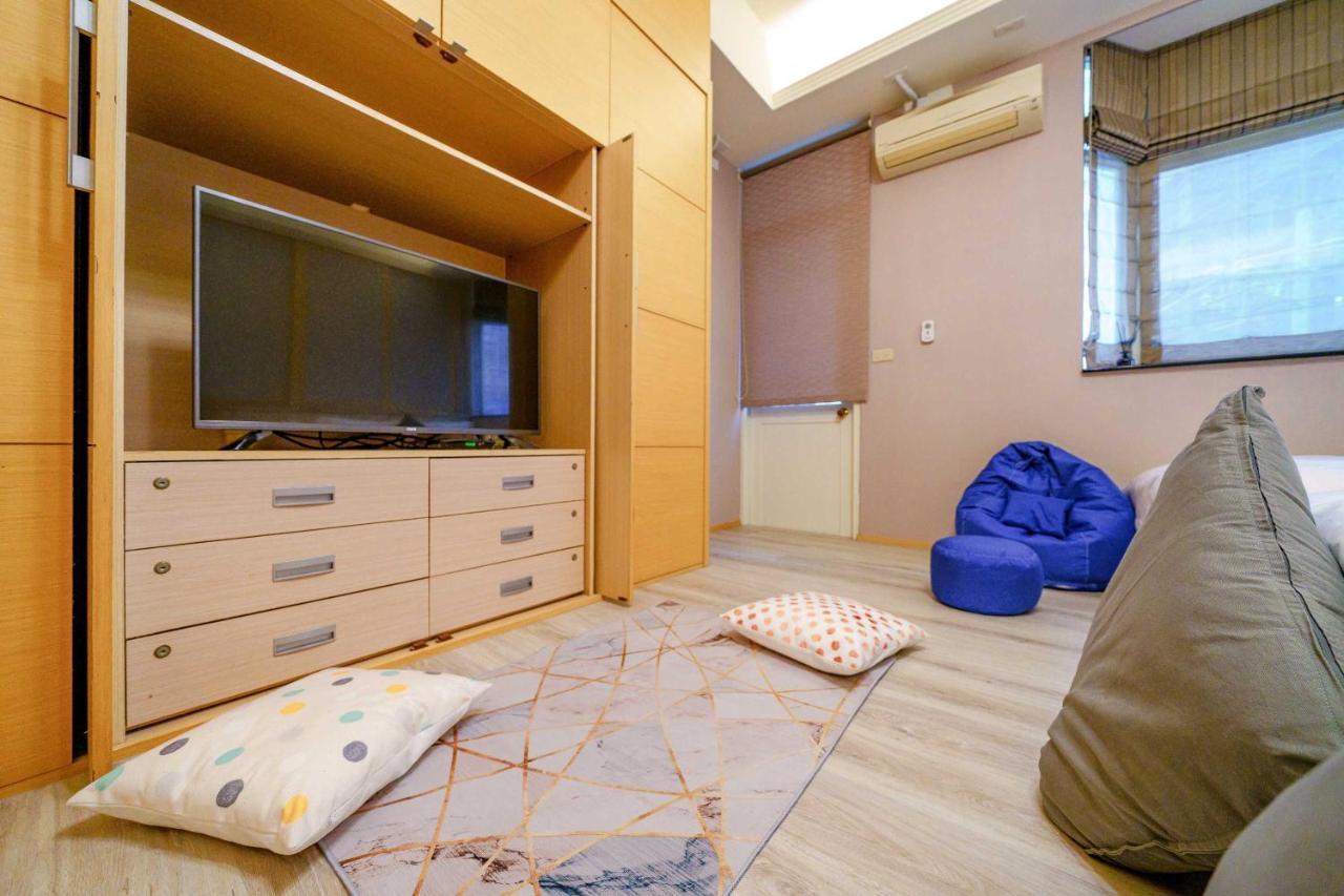 Wind Blown Homestay 花蓮市 エクステリア 写真